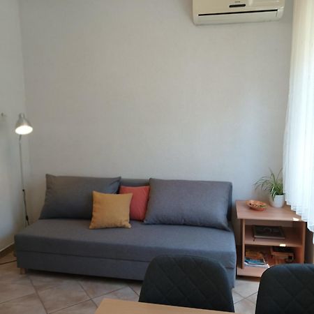 Apartments Jadranka Ivana Pula Exterior foto