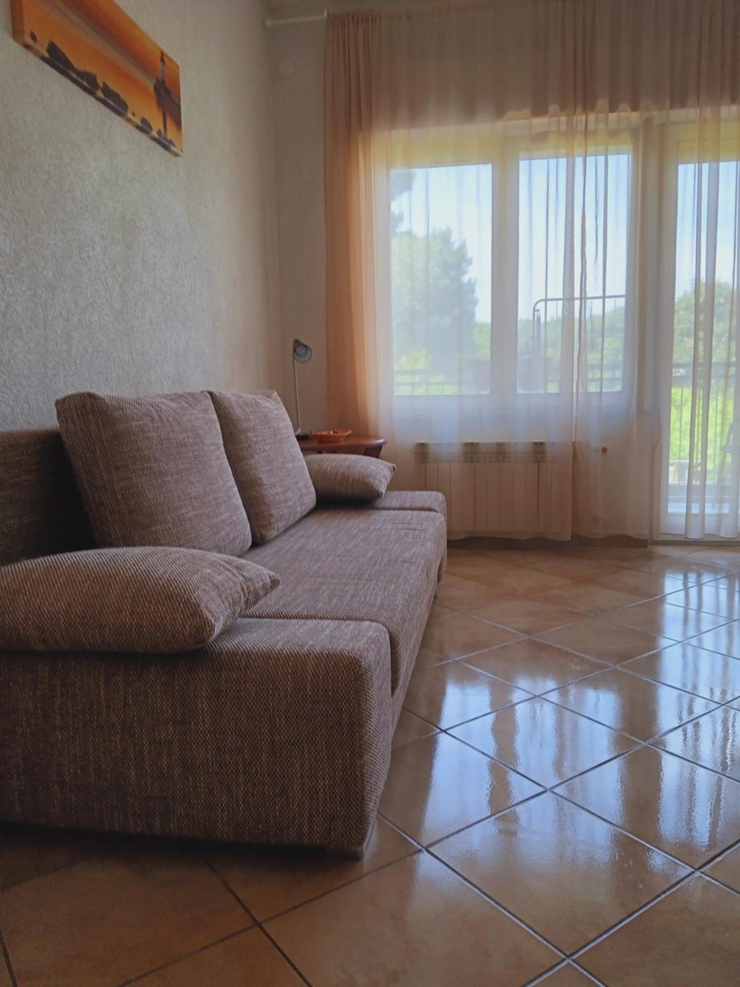 Apartments Jadranka Ivana Pula Exterior foto